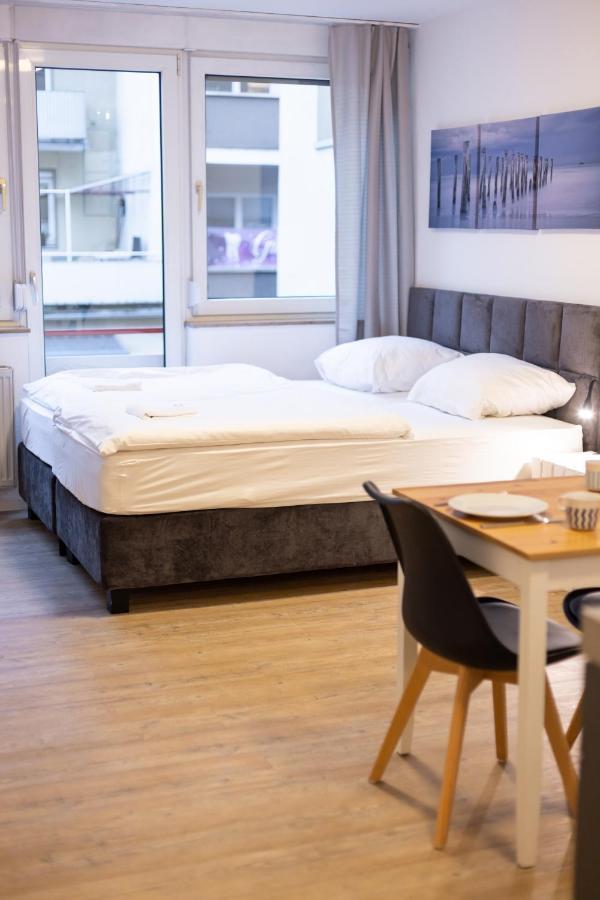 Modernes Apartment In Der Innenstadt Würzburg Esterno foto
