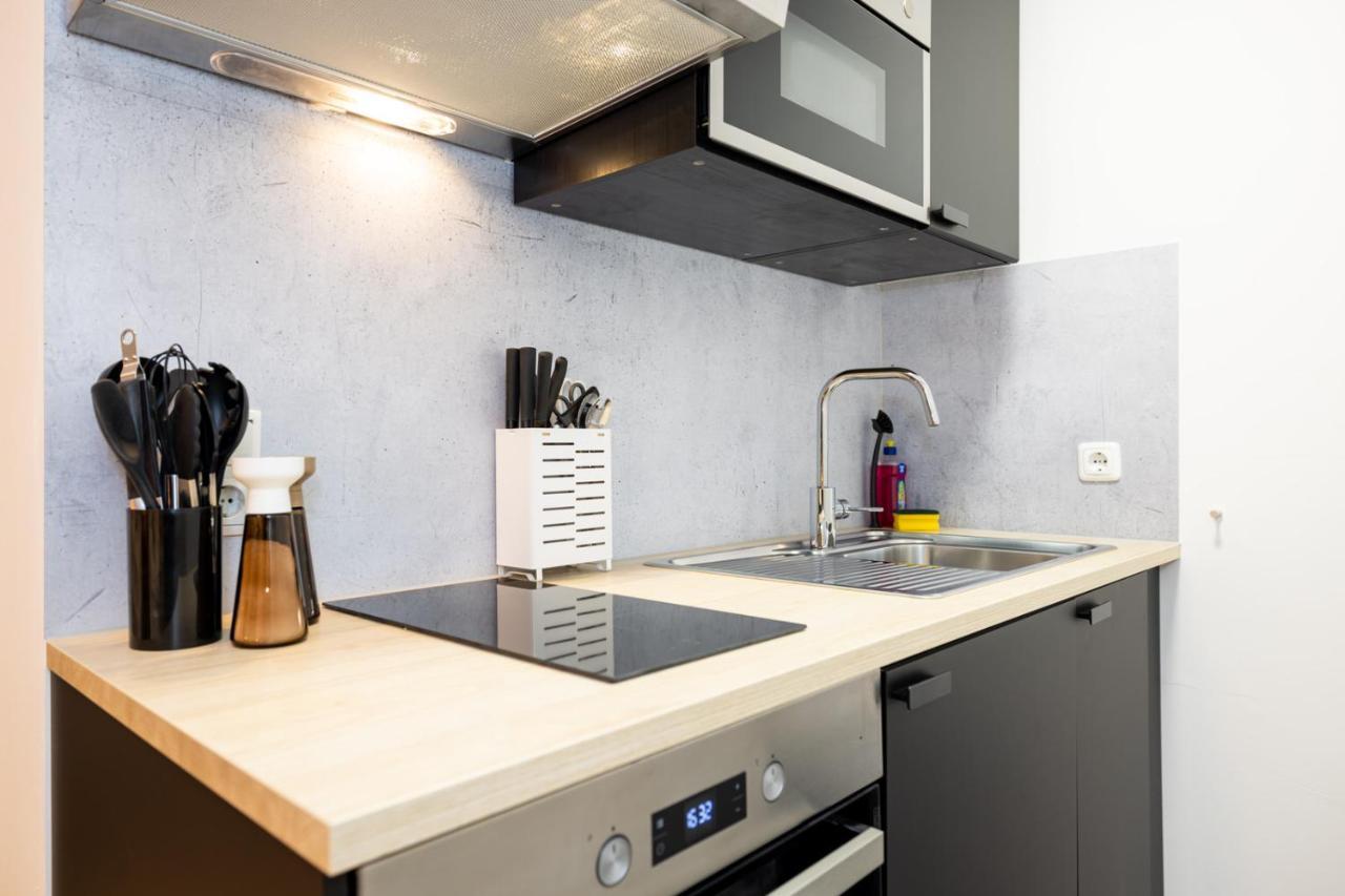 Modernes Apartment In Der Innenstadt Würzburg Esterno foto