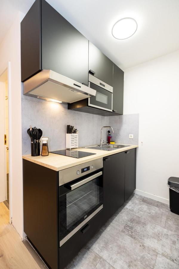 Modernes Apartment In Der Innenstadt Würzburg Esterno foto
