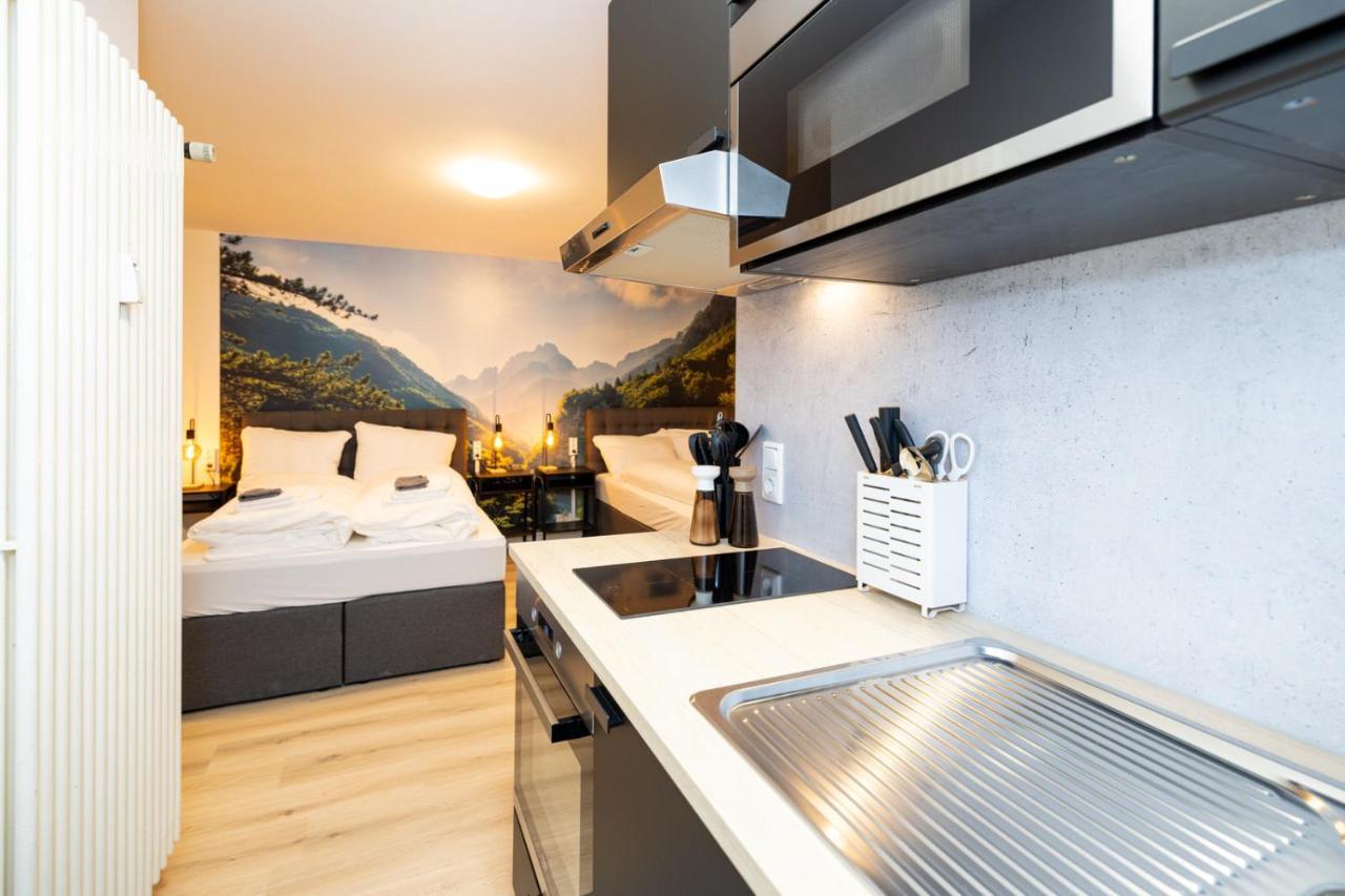 Modernes Apartment In Der Innenstadt Würzburg Esterno foto