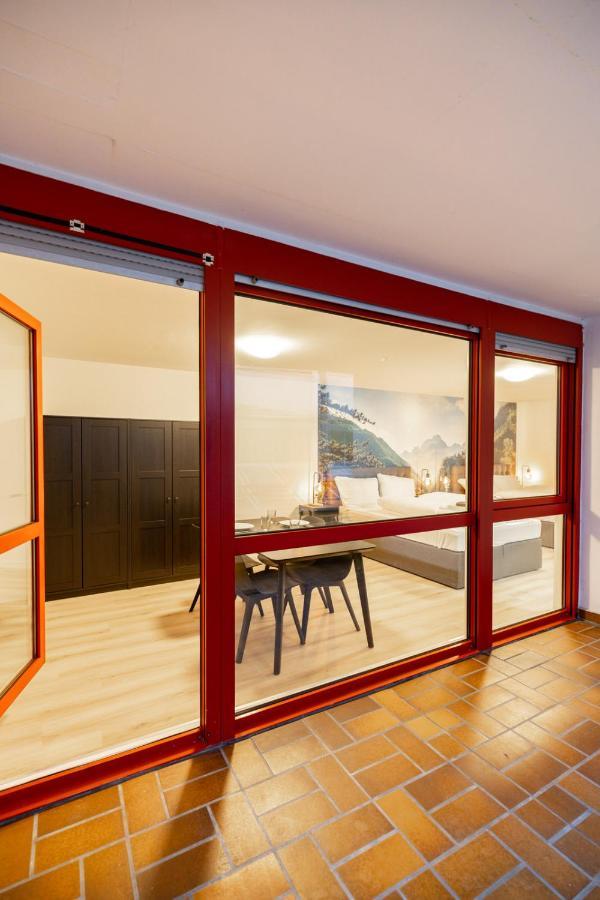 Modernes Apartment In Der Innenstadt Würzburg Esterno foto