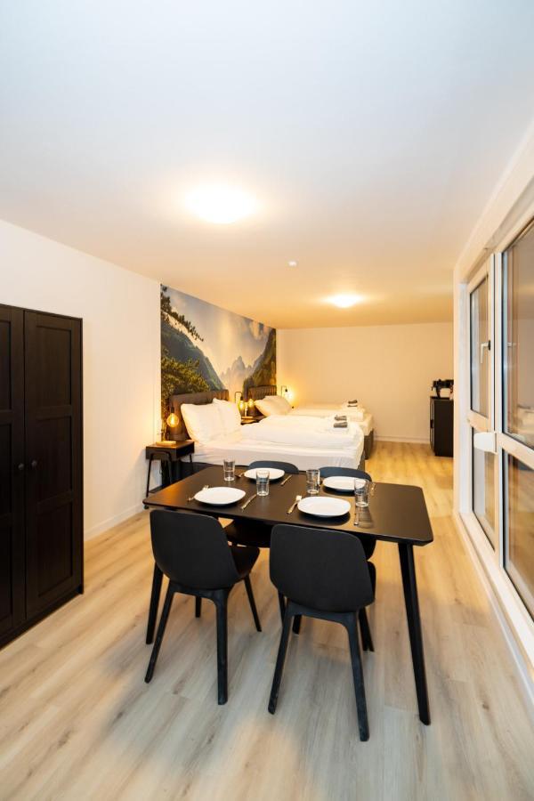 Modernes Apartment In Der Innenstadt Würzburg Esterno foto