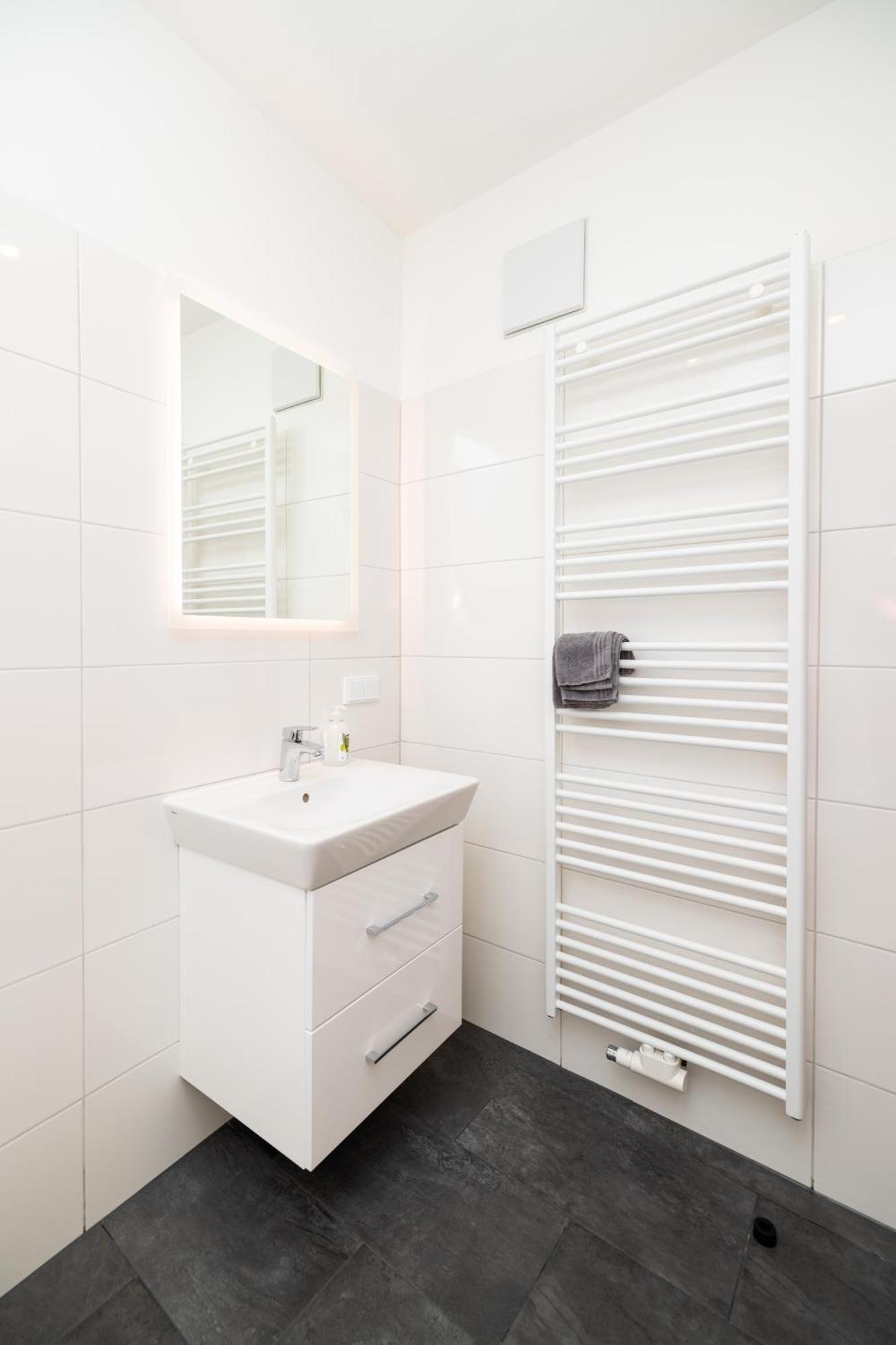 Modernes Apartment In Der Innenstadt Würzburg Esterno foto